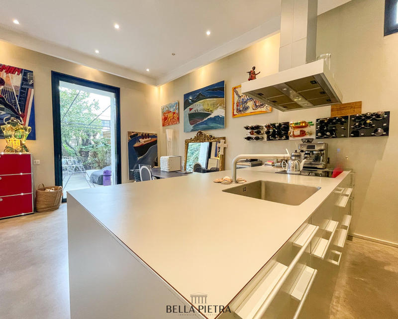 Appartement - 101 m² - 3 pièces