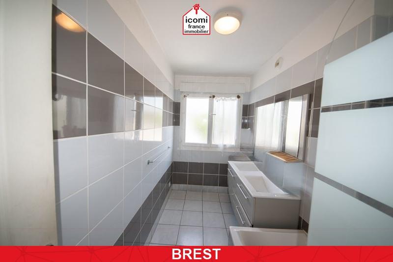 Appartement - 100 m² - 6 pièces