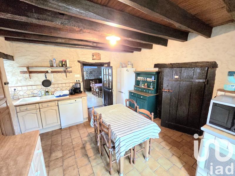 Maison - 216 m² - 10 pièces