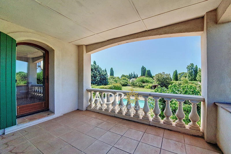 Maison - 144 m² - 6 pièces