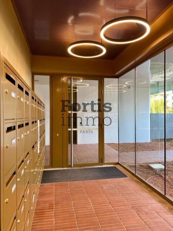 Studio - 33 m² - 1 pièce