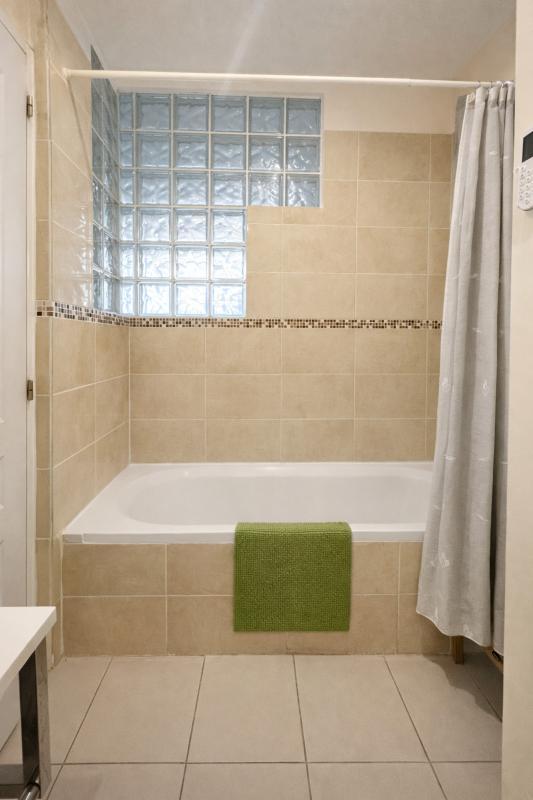 Appartement ancien - 65 m² - 3 pièces