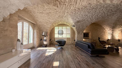 Maison - 219 m² - 6 pièces