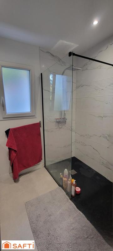 Maison - 74 m² - 4 pièces