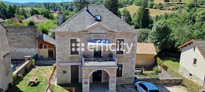 Maison - 118 m² - 7 pièces