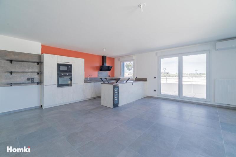 Appartement - 105 m² - 4 pièces