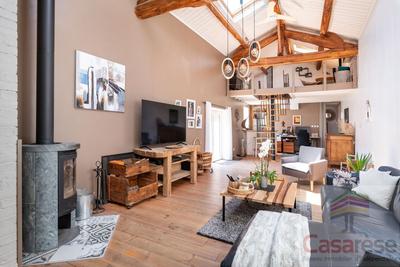 Maison - 180 m² - 6 pièces