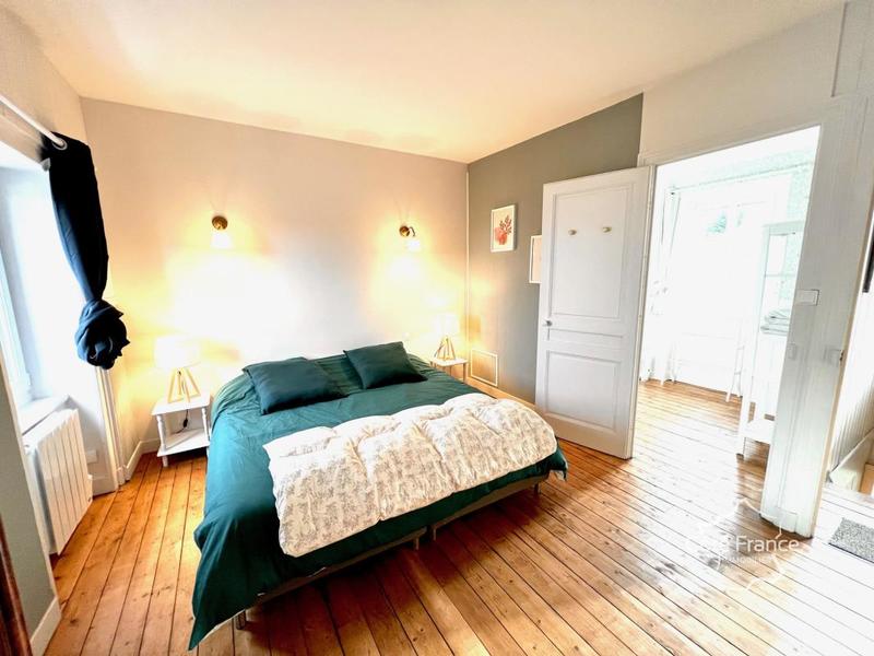 Maison bourgeoise - 141 m² - 6 pièces