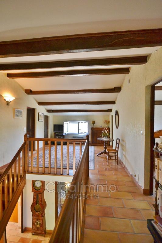 Villa - 151 m² - 6 pièces