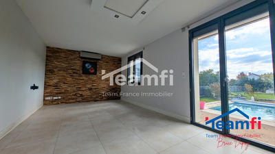 Maison ancienne - 88 m² - 4 pièces