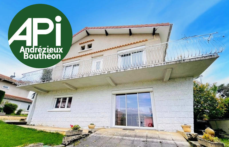 Maison - 140 m² - 5 pièces