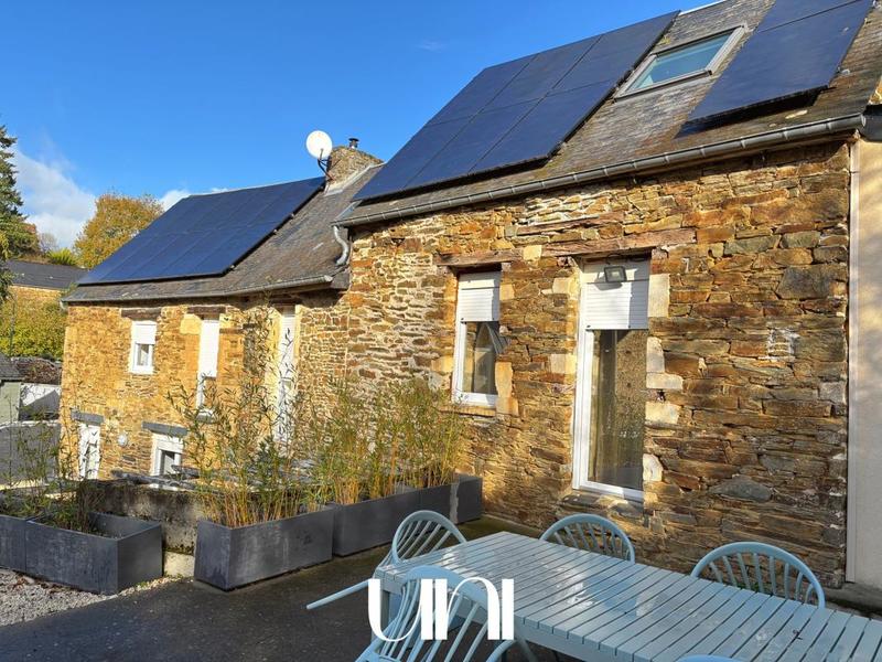 Maison - 210 m² - 6 pièces