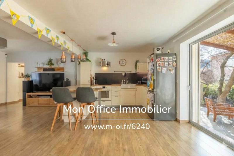 Maison - 144 m² - 5 pièces
