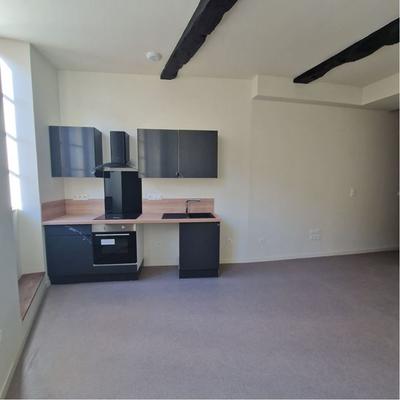 Appartement - 77 m² - 3 pièces