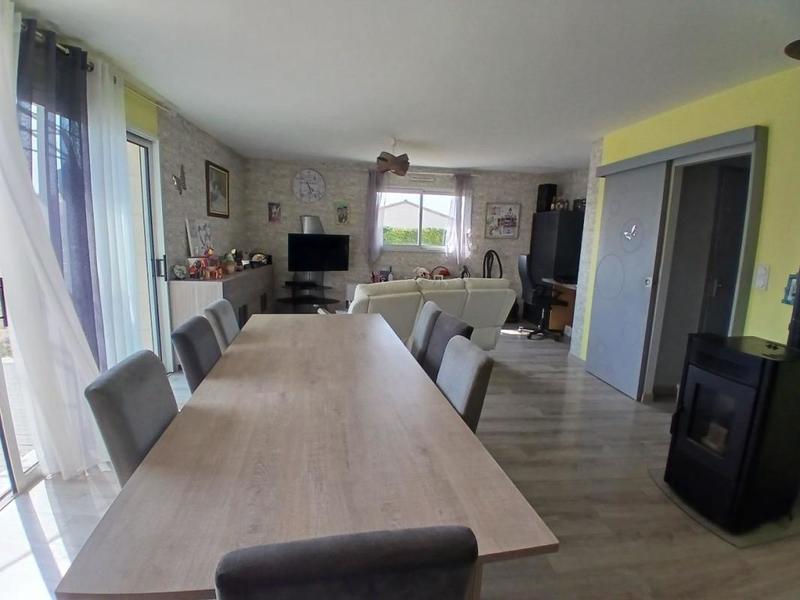 Maison - 107 m² - 5 pièces