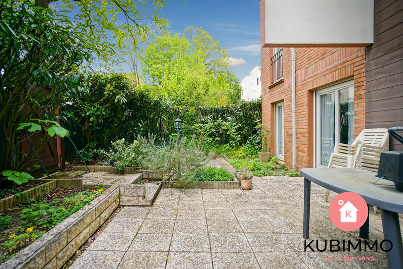 Appartement - 104 m² - 5 pièces