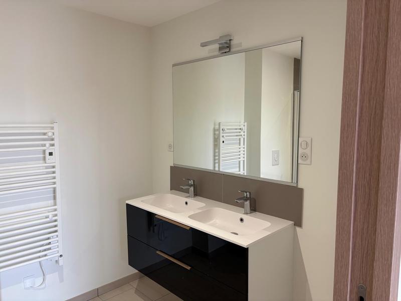 Appartement - 160 m² - 4 pièces