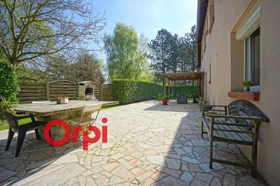 Maison - 185 m² - 5 pièces