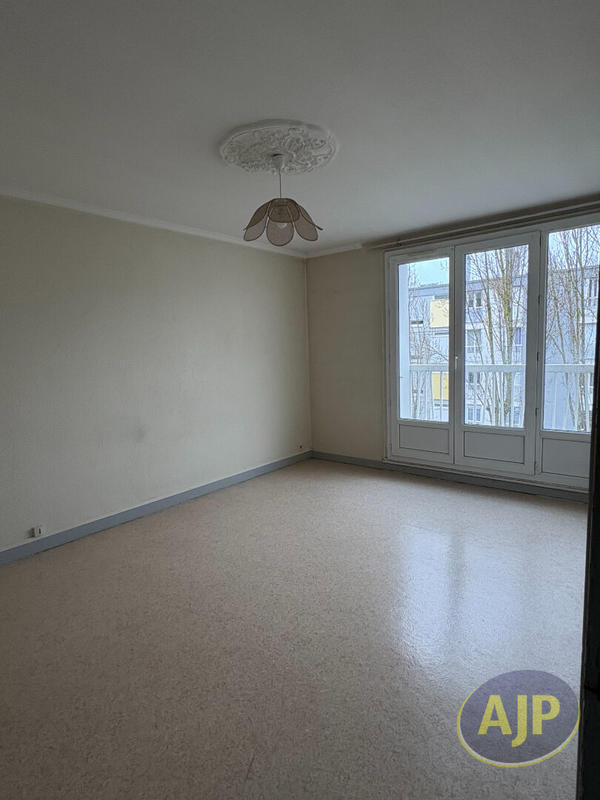 Appartement - 57 m² - 3 pièces