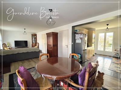 Maison de ville - 108 m² - 4 pièces