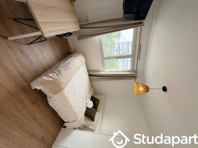 Chambre - 9 m² - 1 pièce