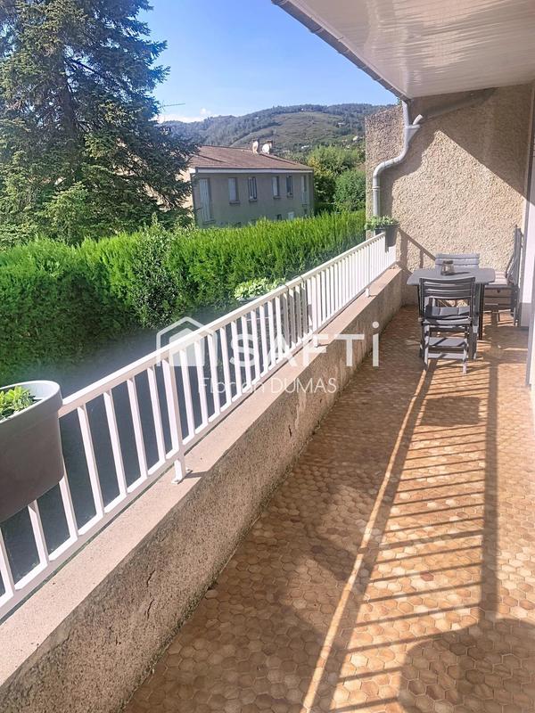 Maison - 100 m² - 4 pièces