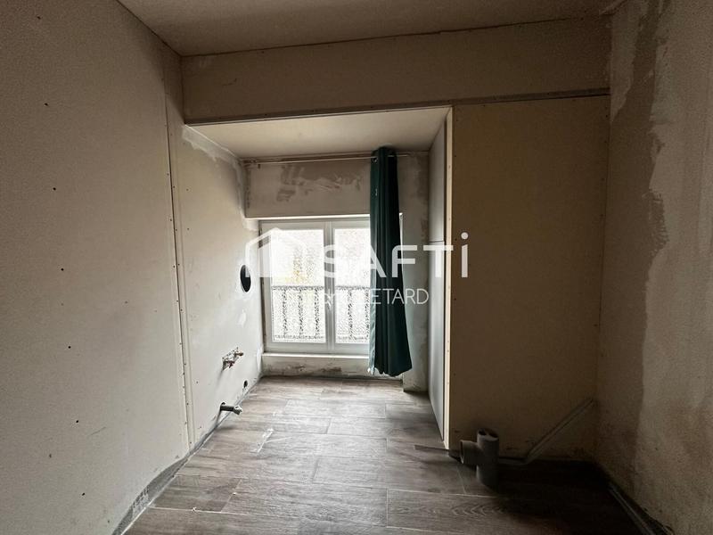 Maison - 221 m² - 9 pièces