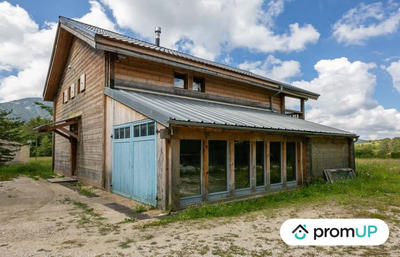 Maison - 168 m² - 6 pièces