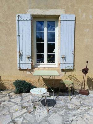 Maison - 292 m² - 9 pièces