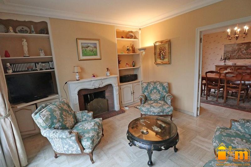 Maison traditionnelle - 140 m² - 6 pièces