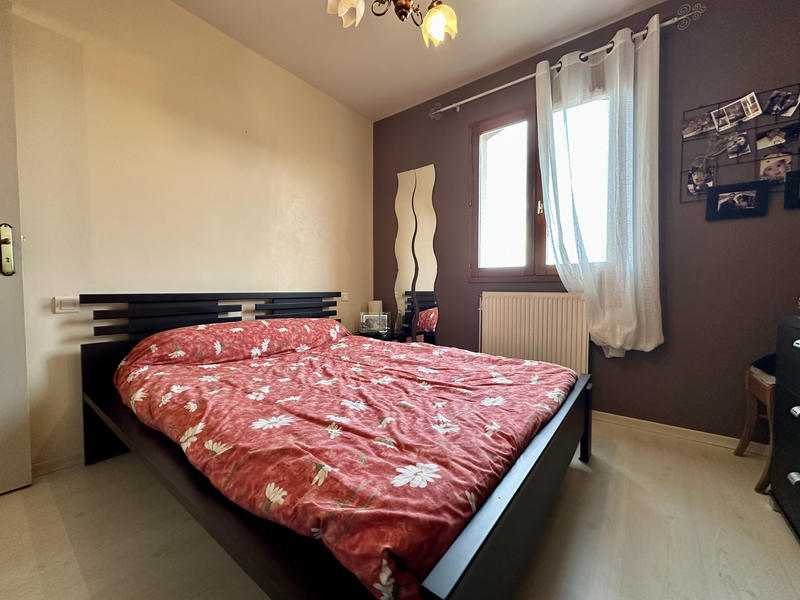 Maison - 90 m² - 6 pièces