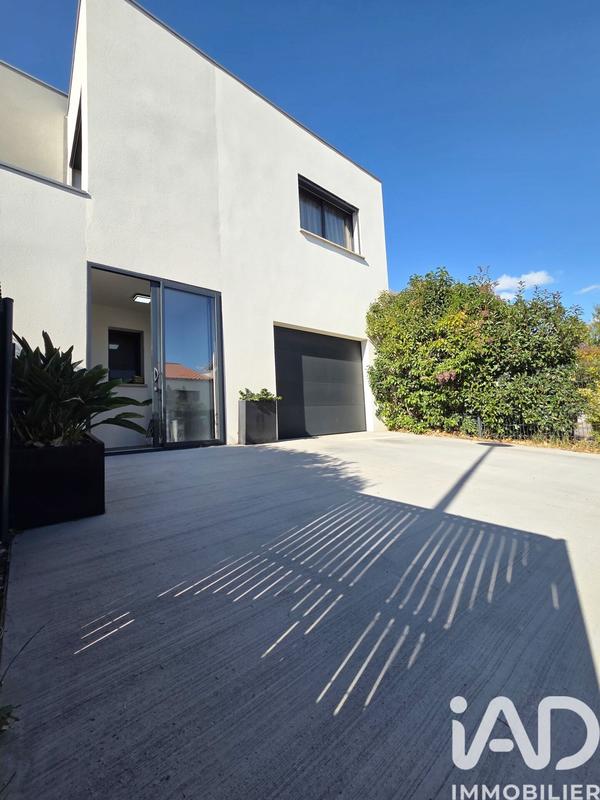 Maison de maîtres - 163 m² - 5 pièces