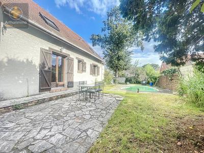 Maison - 155 m² - 8 pièces