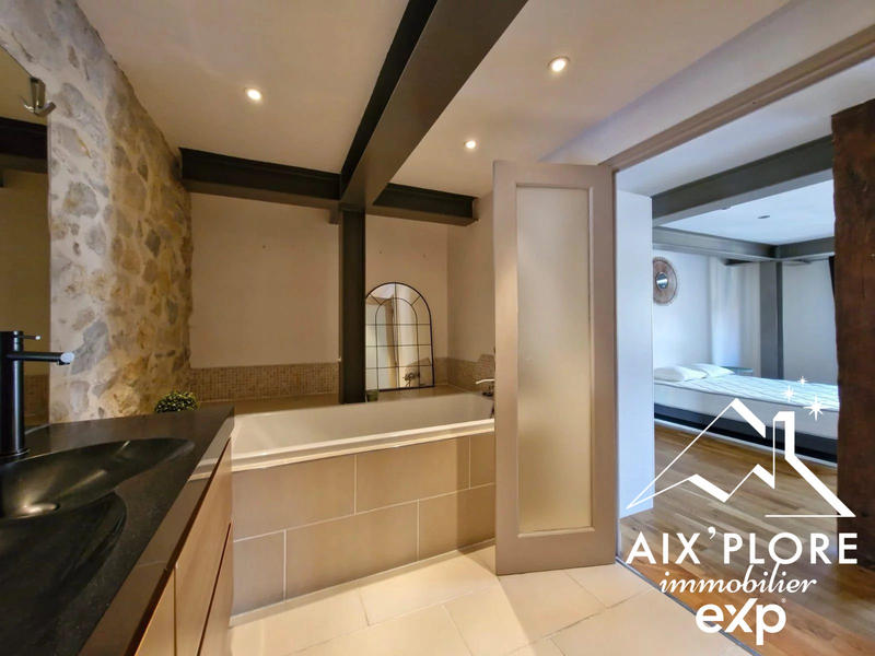 Appartement - 126 m² - 4 pièces