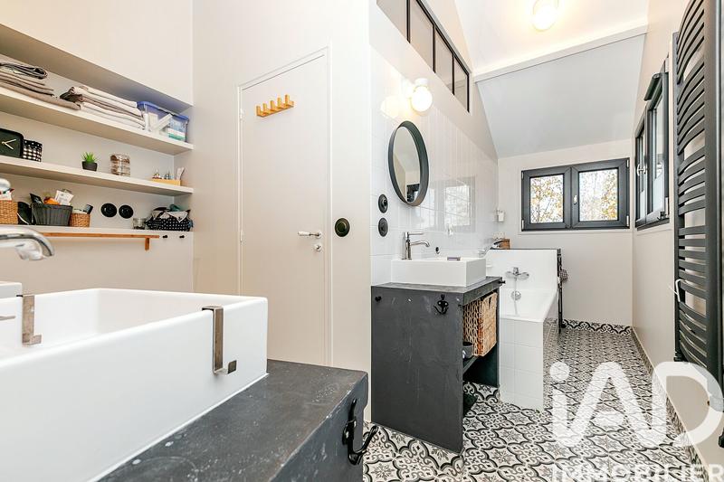 Maison de village - 124 m² - 6 pièces