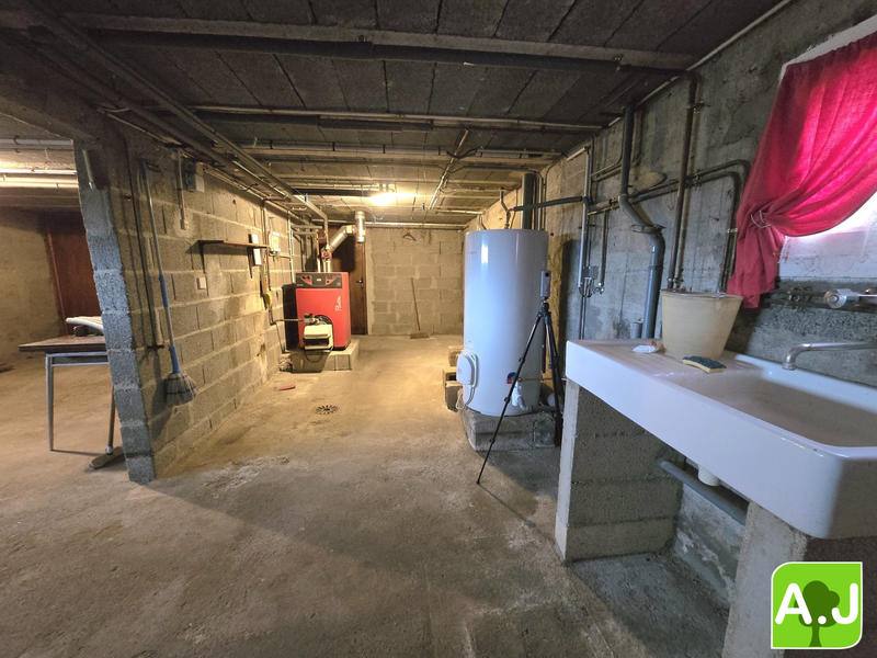 Maison - 64 m² - 5 pièces