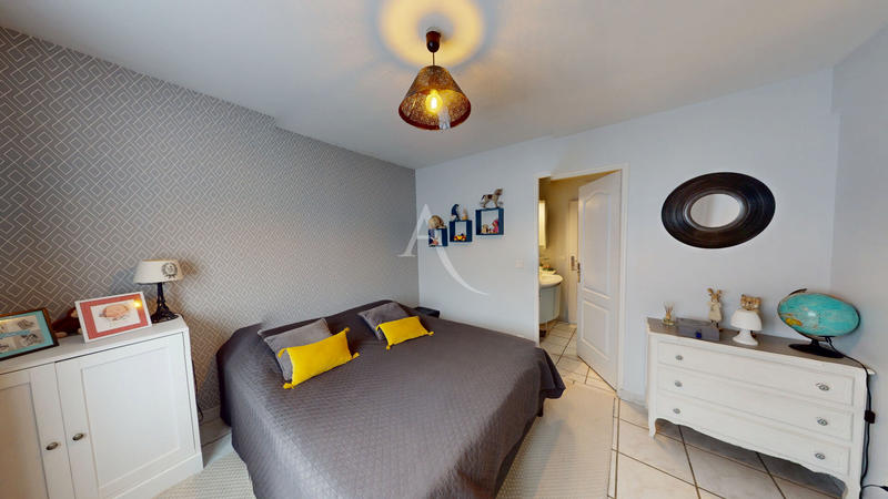 Maison - 143 m² - 7 pièces