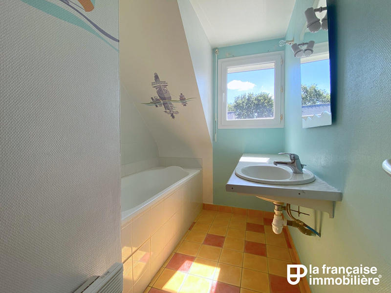 Maison - 133 m² - 6 pièces