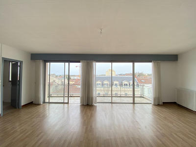 Appartement - 120 m² - 4 pièces