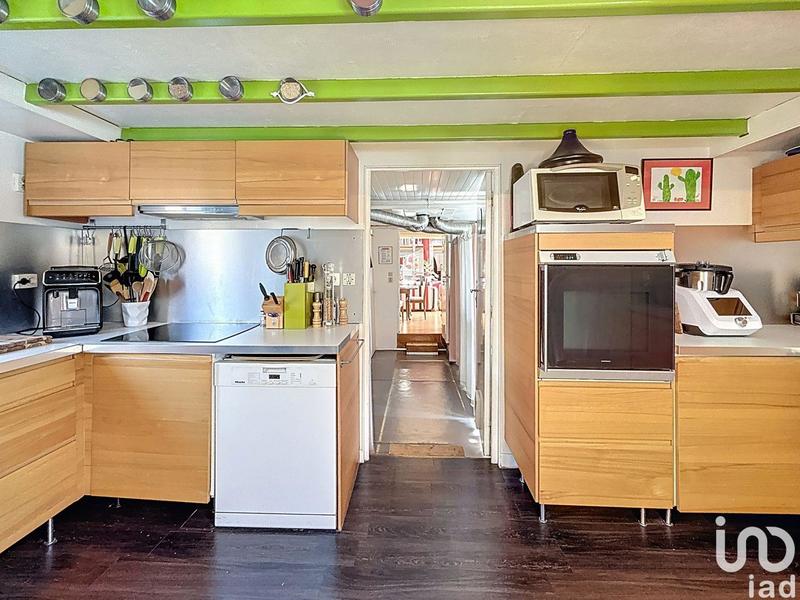 Maison - 223 m² - 6 pièces