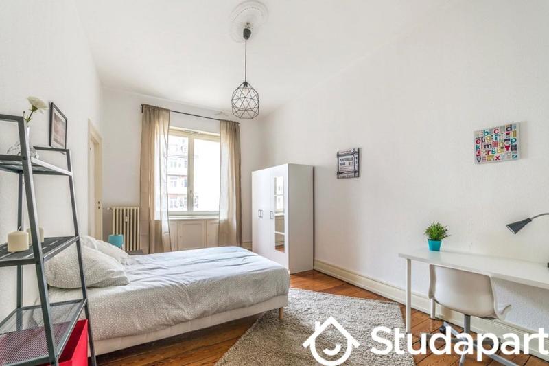 Chambre - 22 m² - 1 pièce