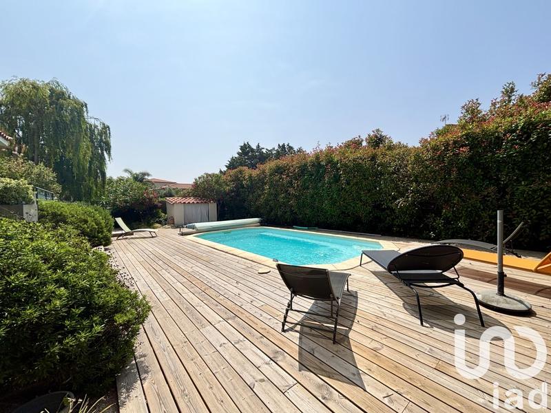 Maison - 198 m² - 6 pièces