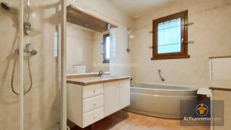 Maison - 160 m² - 7 pièces