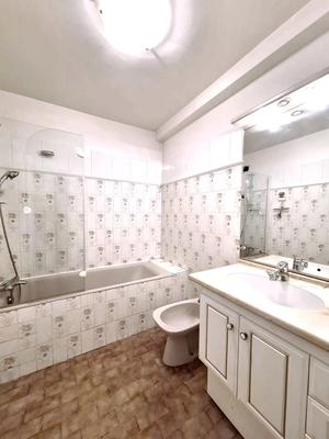 Appartement - 91 m² - 4 pièces