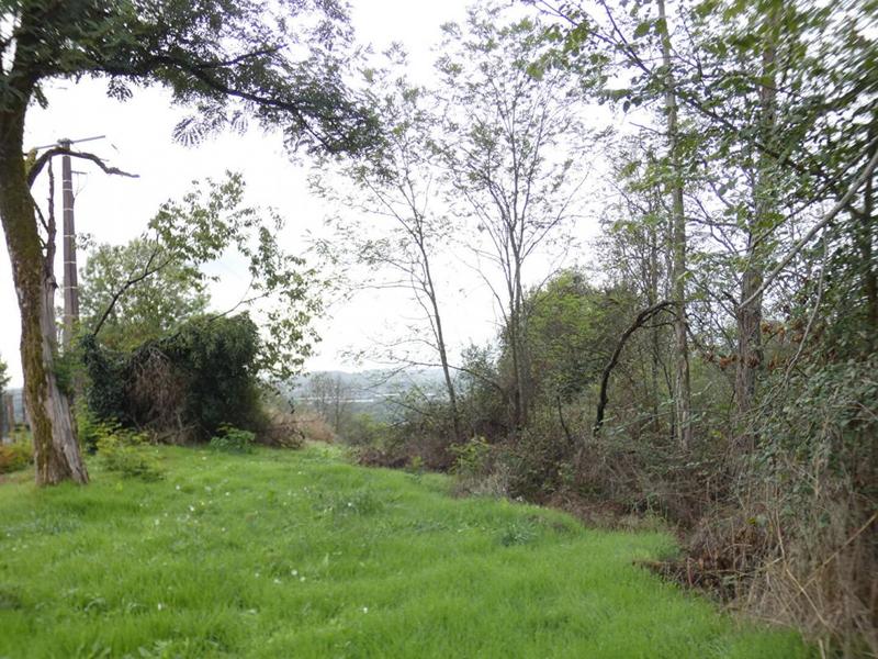 Terrain constructible - 2 471 m²