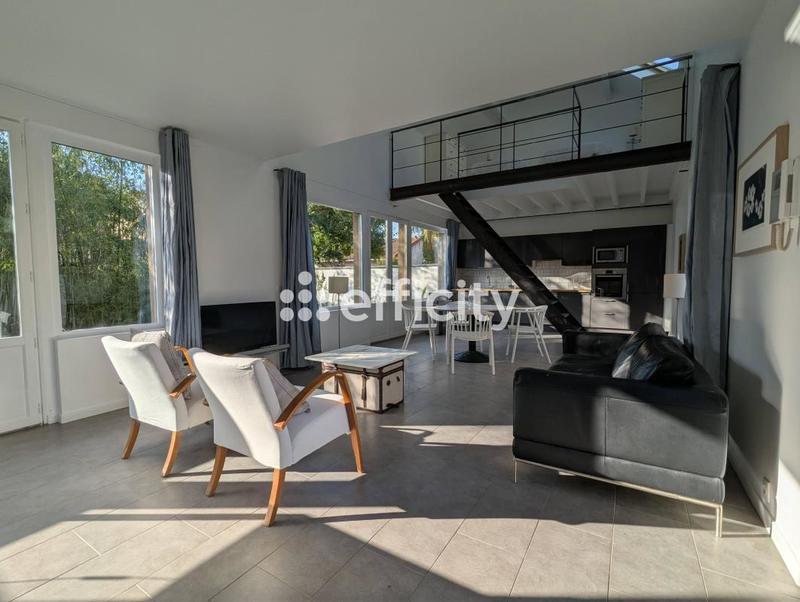 Maison - 151 m² - 6 pièces