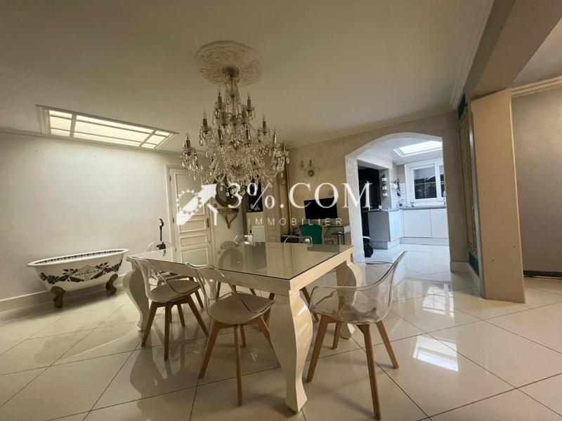 Maison - 130 m² - 6 pièces