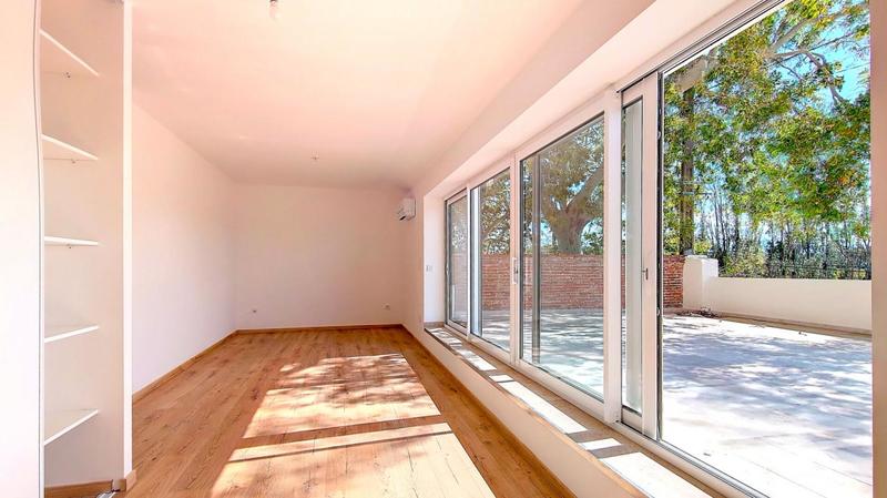 Mas - 193 m² - 8 pièces