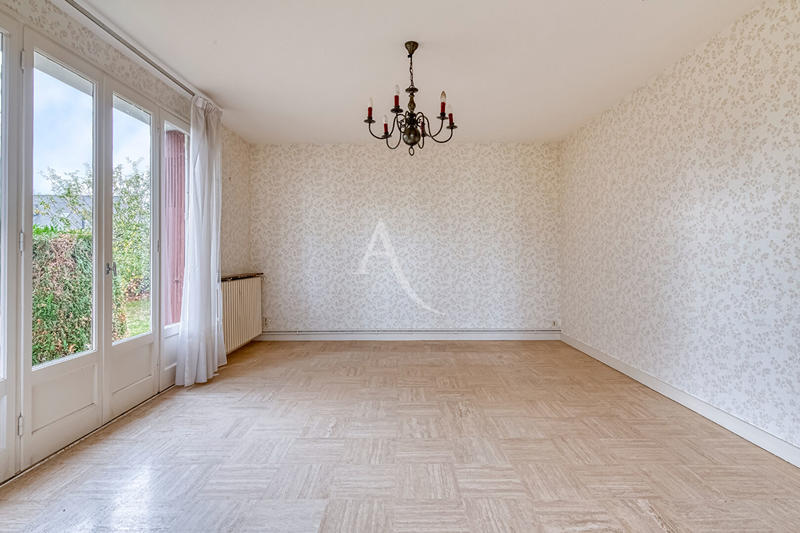 Maison - 110 m² - 6 pièces