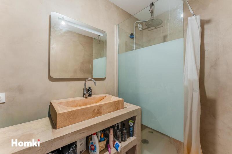 Appartement - 75 m² - 3 pièces